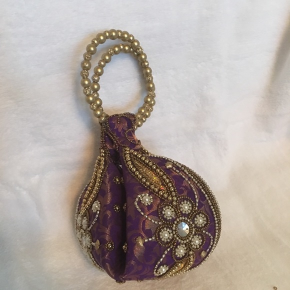 Purse - Picture 3 of 3